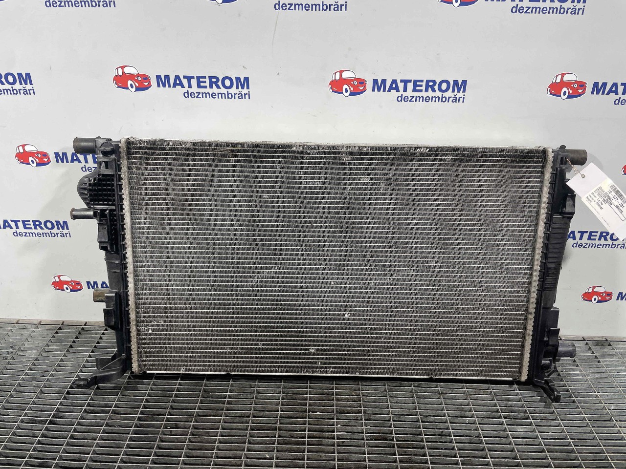 RADIATOR MOTOR RENAULT MEGANE 1.6 DCI - (2012 2016)