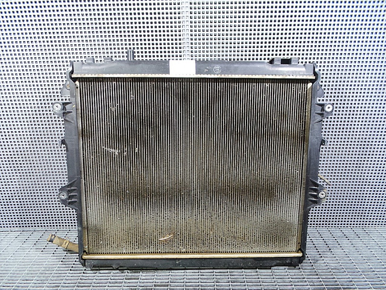 RADIATOR MOTOR TOYOTA HILUX 2.5 D - (2005 2012)