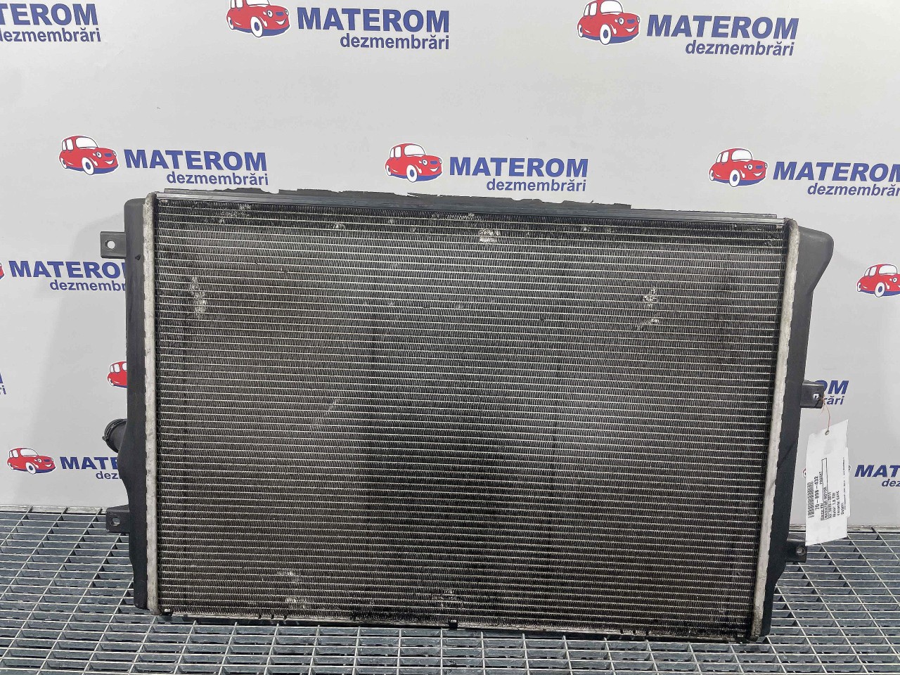 RADIATOR MOTOR VW PASSAT 1.6 TDI - (2010