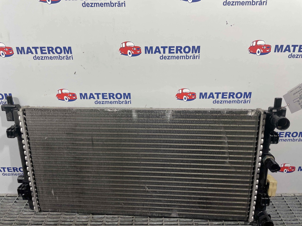 RADIATOR MOTOR VW POLO 1.2 TDI - (2009 2014)