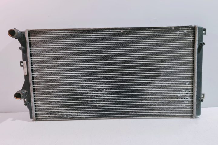 Radiator Racire 1K0121253H Volkswagen VW