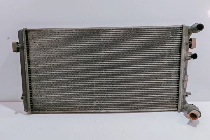 Radiator Racire Apa 1J0121253AD Volkswagen VW Bora [1998 - 2005]