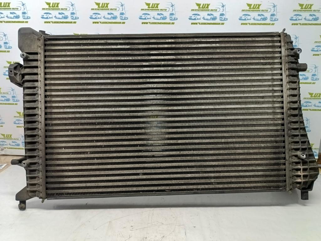 Radiator racire apa 3c0145803f 1.9 tdi BLS Volkswagen VW Passat B6 [2005 - 2010] 1.9 tdi BLS
