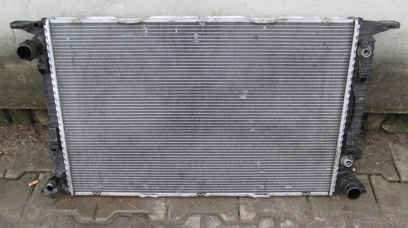 Radiator racire apa AUDI A4 B8 8K 3.0 tdi 2009 2010 2011 Automat