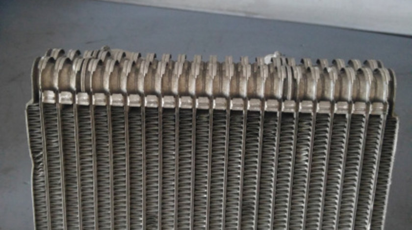 Radiator racire apa bord ford fiesta