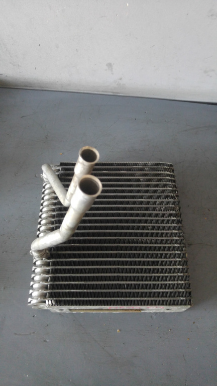 Radiator racire apa bord ford fiesta