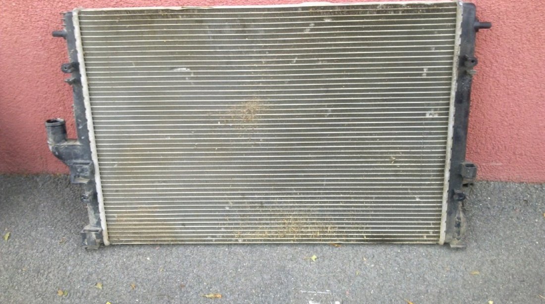 Radiator racire apa dacia logan 2010