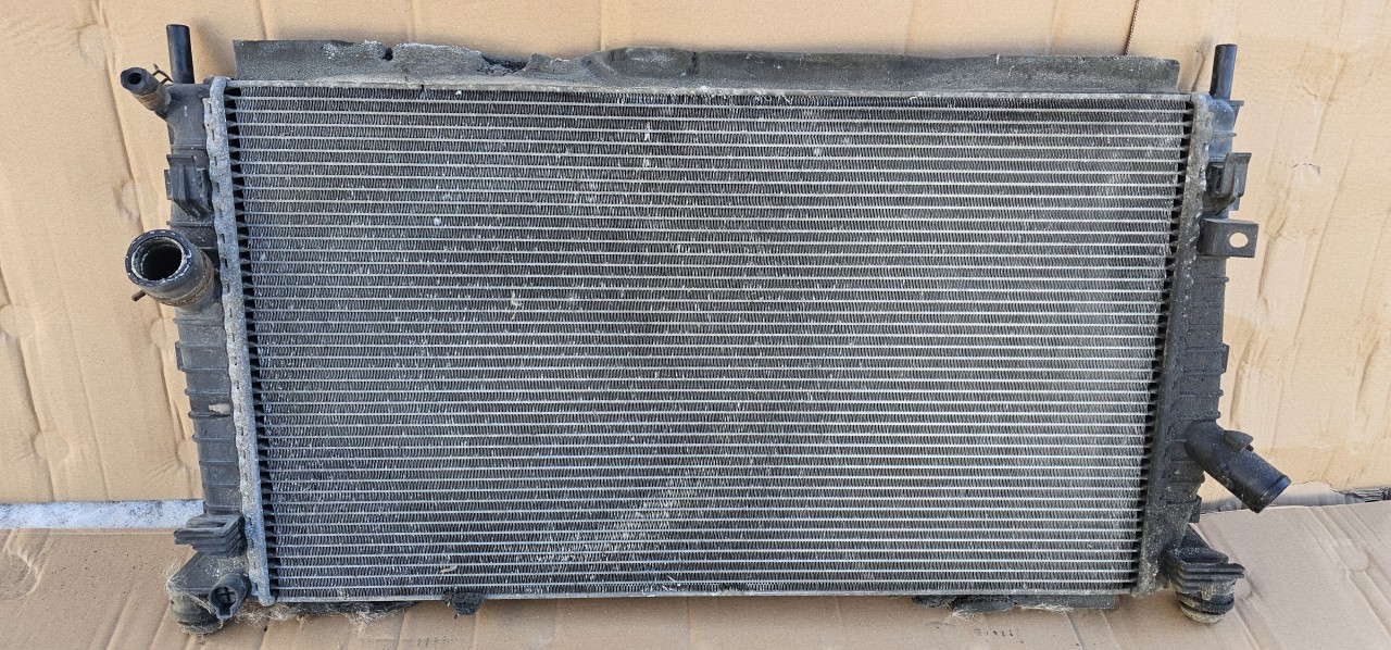 Radiator racire apa Ford Focus 2 1.6 TDCI 2005 2006 2007 2008