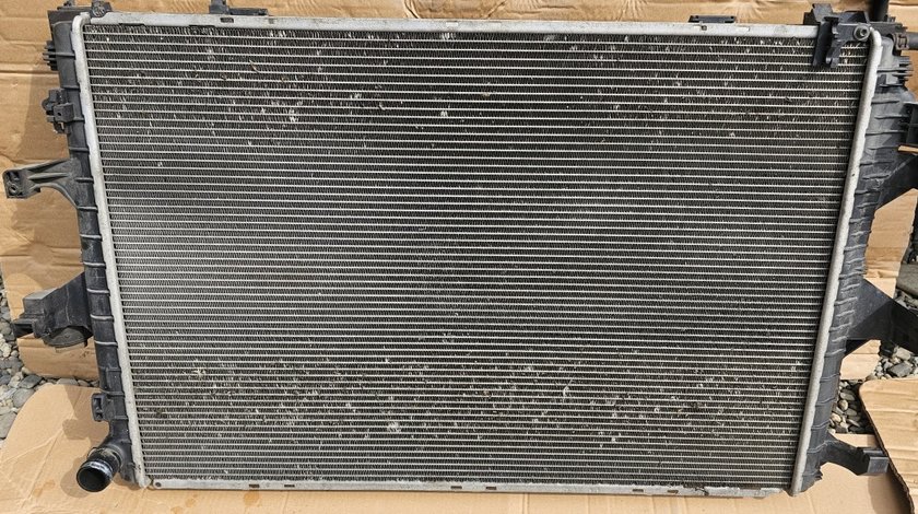 Radiator racire apa Vw Transporter T5 Facelift 2.0 TDI CAA 2011 2012 2013 2014