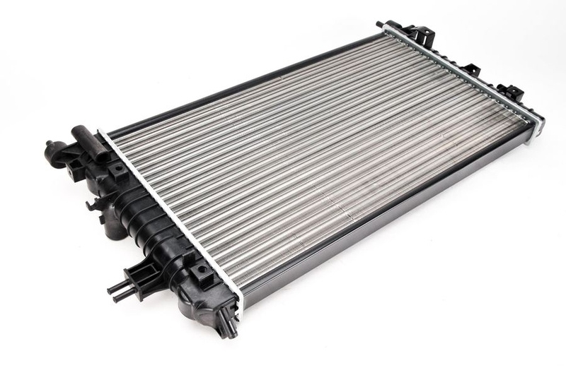 Radiator, racire motor OPEL ASTRA H (L48) (2004 - 2016) THERMOTEC D7X055TT piesa NOUA