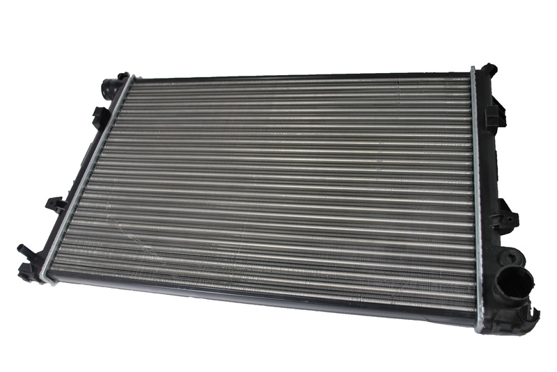 Radiator, racire motor PEUGEOT EXPERT Van (222) (1995 - 2016) THERMOTEC D7P004TT piesa NOUA