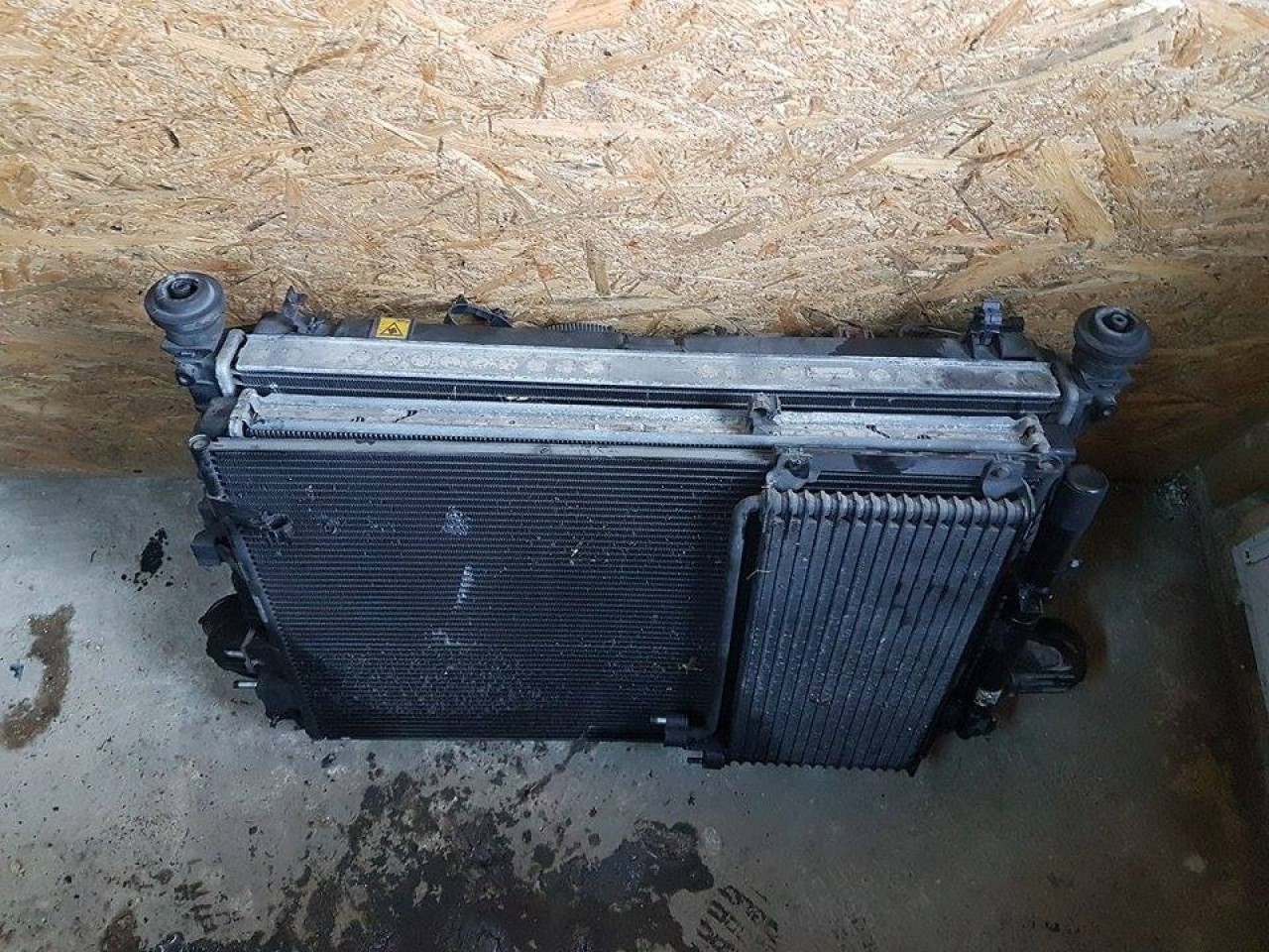 Radiator racire ulei motor alfa romeo 159 2.4 jtdm