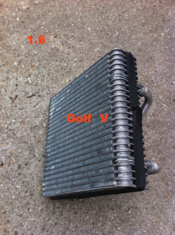 Radiator racire Volkswagen VW Golf 5 [2003 - 2009] Hatchback 5-usi 1.6 FSI MT (116 hp) V (1K1)