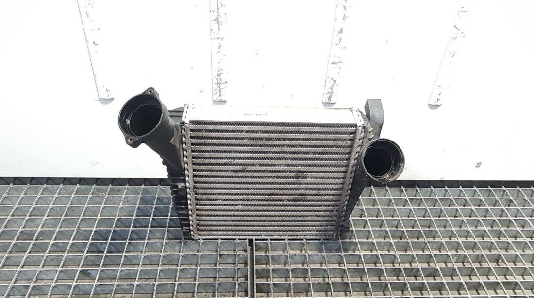 Radiator stanga intercooler Audi Q7 (4LB) 3.0 tdi, BUG, 7L6145803C (id:388345)