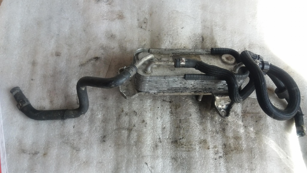 Radiator ulei termoflot mercedes c-class w203 w211 2.2 cdi a6120700079