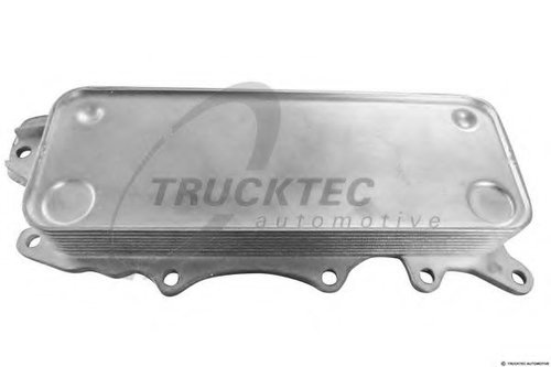 Radiator ulei, ulei motor MERCEDES C-CLASS (W203) (2000 - 2007) TRUCKTEC AUTOMOTIVE 02.18.101 piesa ...