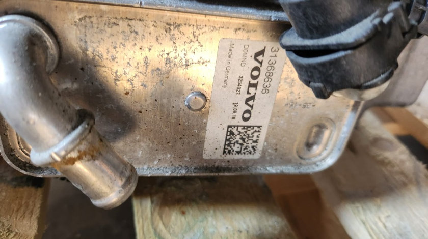 Radiator ulei Volvo V40 2.0 I B4204T38 2017 Cod : 31368636