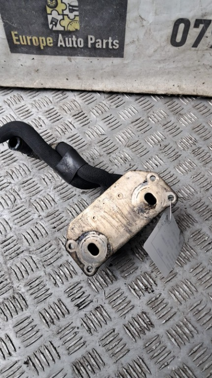 Radiator ulei Volvo XC70 2.4D5 D5244T17 an 2013 cod 31325045