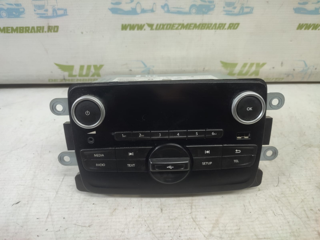 Radio 281156585R Renault Captur [facelift] [2017 - 2019] 0.9 TCE H4B408
