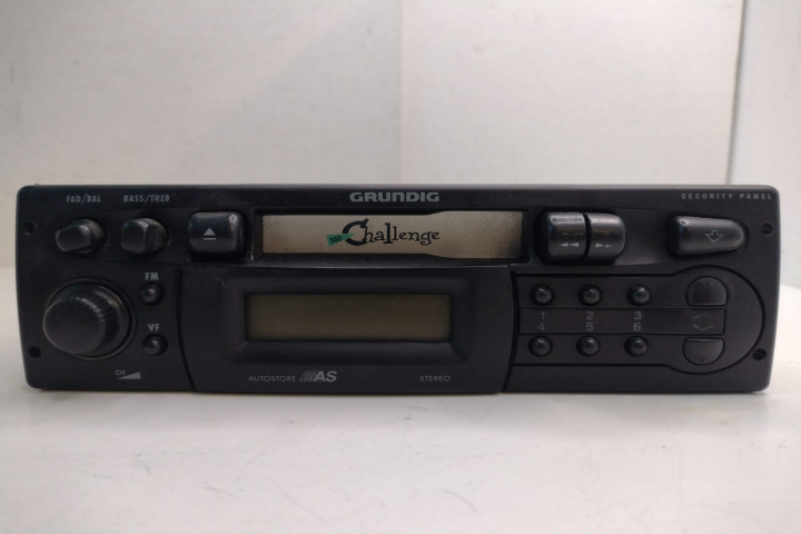 Radio casetofon Grundig Challenge 300 G.HH31-00