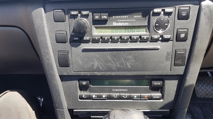 Radio Casetofon Skoda Symphony Skoda Superb 1 2002 - 2008