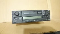 Radio casetofon VW Passat B5, Golf 4, Bora, Sharan...