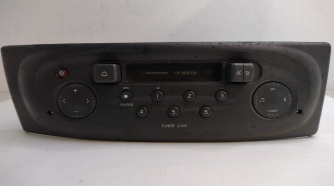 Radio Cassette Player Renault Megane COD 8372 8200152345TR685 22DC258/62P Renault Megane 2 [2002 - 2006]