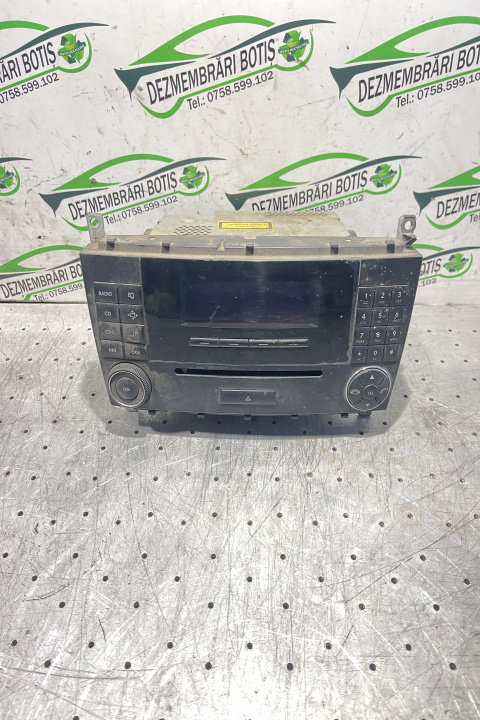 Radio cd A 203 827 38 42 A 203 827 38 42 A 203 827 38 42 Mercedes-Benz C-Class W203/S203/CL203 [2000...