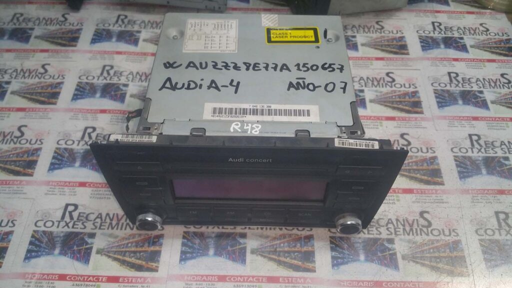 RADIO CD AUDI A4, 8E0035186AK,