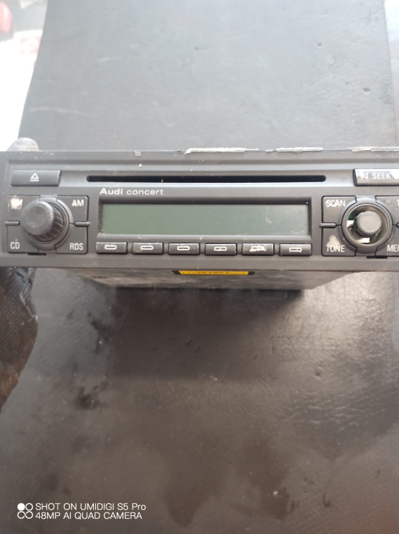 Radio CD Audi A4 B7 [2004 - 2008] 2.0 tdi BPW - COD 8e0035186d