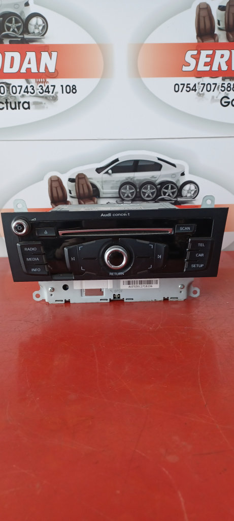 Radio CD Audi A4 facelift (2011-2015) [B8] 2.0 Motorina 2012, 8R2035186