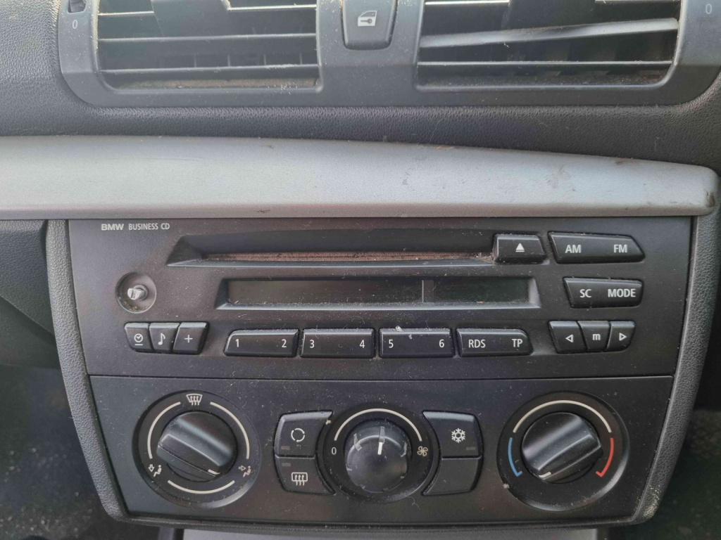 Radio CD Bmw 1 (E81, E87) [Fabr 2004-2010] OEM