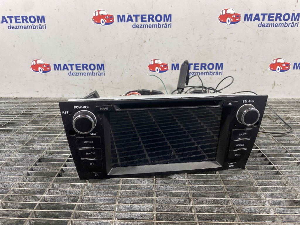 RADIO CD BMW SERIA 3 E 90 - - (2004 2007)