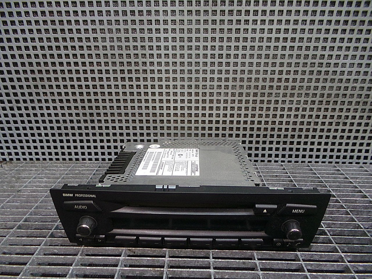 RADIO CD BMW SERIA 3 E 90 - - (2004 2007)