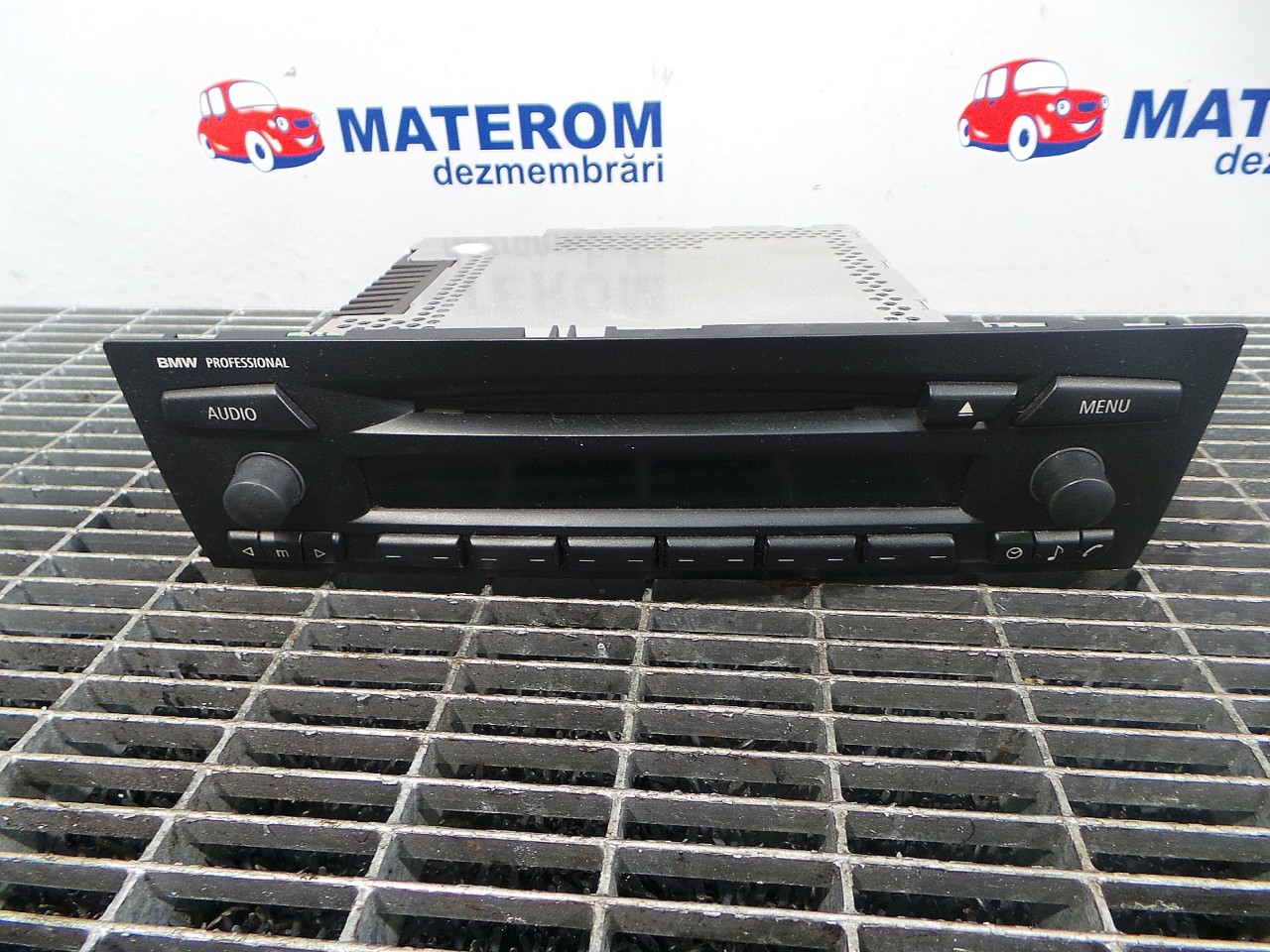 RADIO CD BMW SERIA 3 E 90 - - (2004 2007)