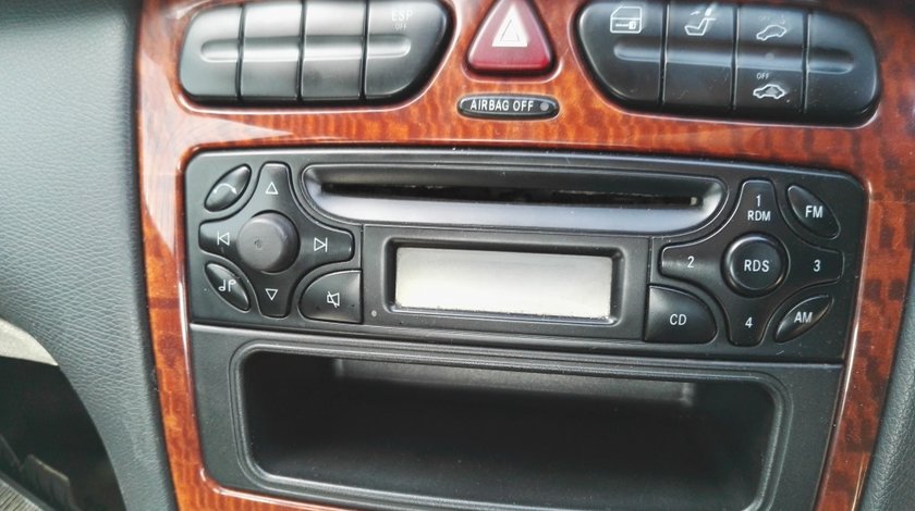 Radio cd C180 Compresor w203