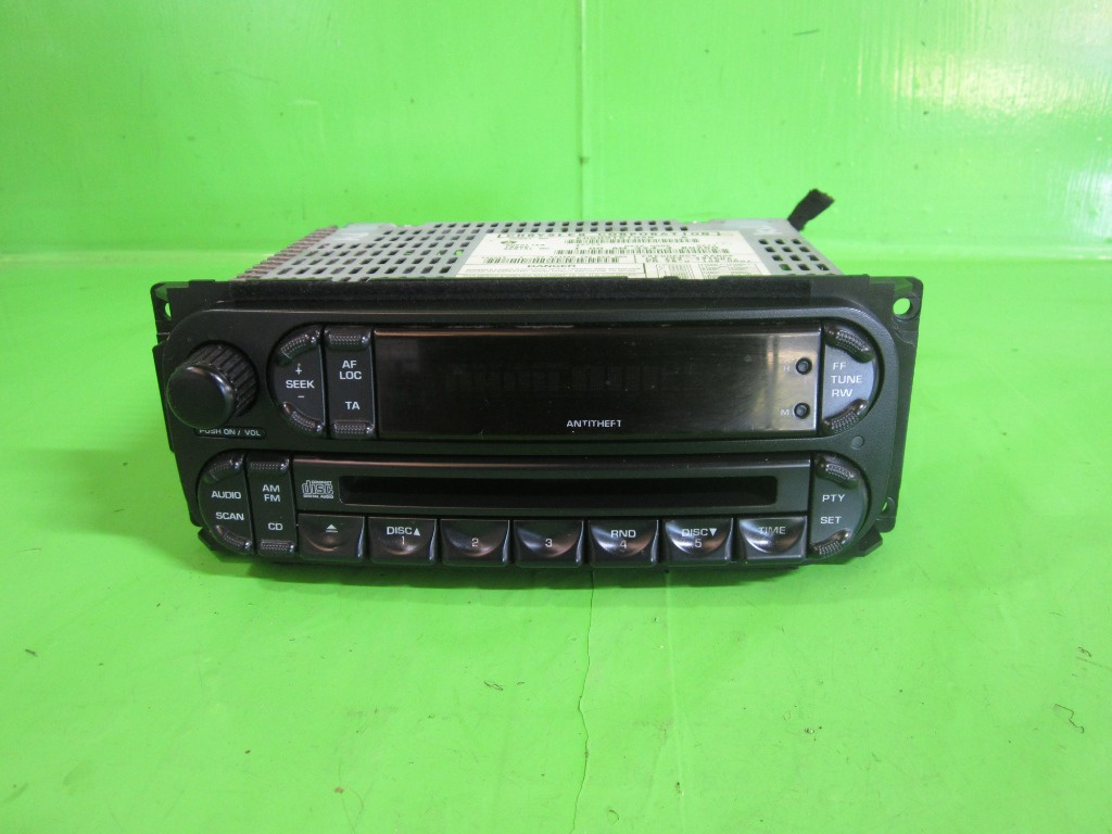 RADIO CD / CASETOFON JEEP CHEROKEE KJ LIBERTY 4x4 FAB. 2001 - 2008 ⭐⭐⭐⭐⭐