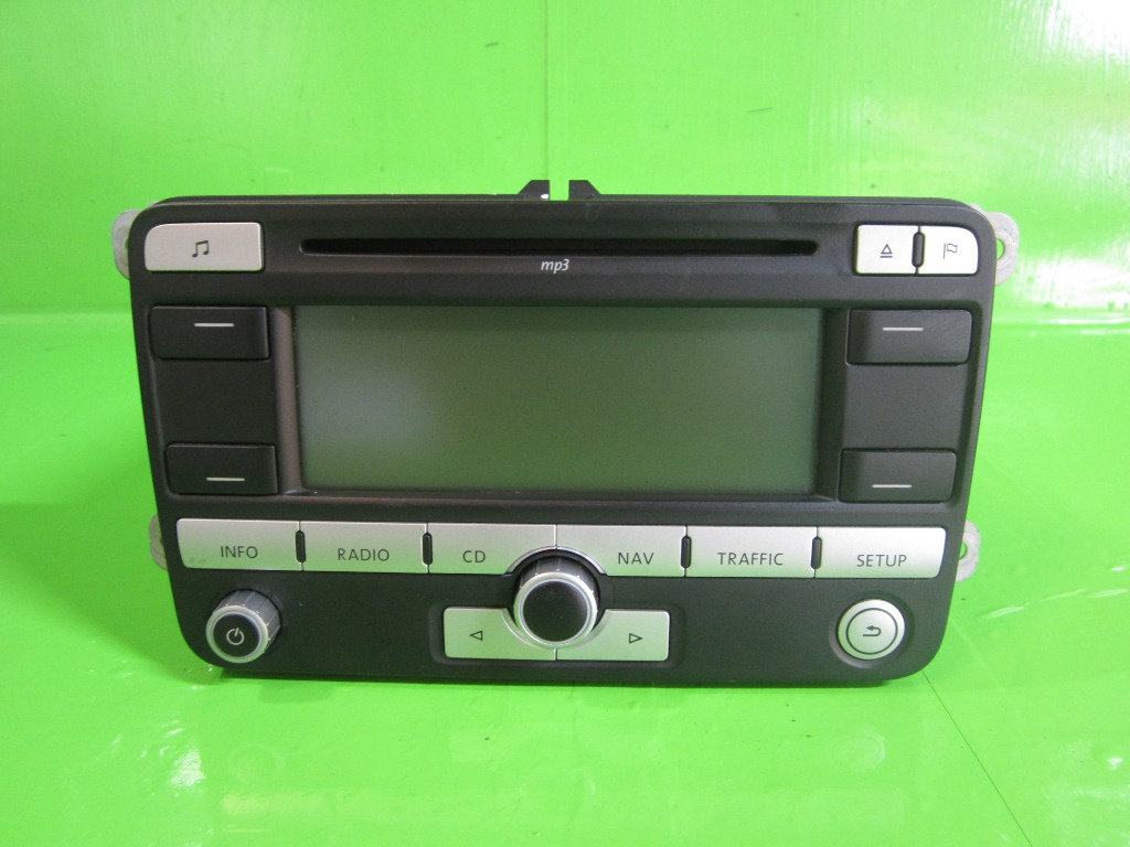RADIO CD / CASETOFON VW TOURAN FAB. 2003