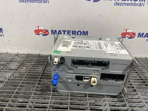 RADIO CD CHRYSLER 300C - - (2011 2014)