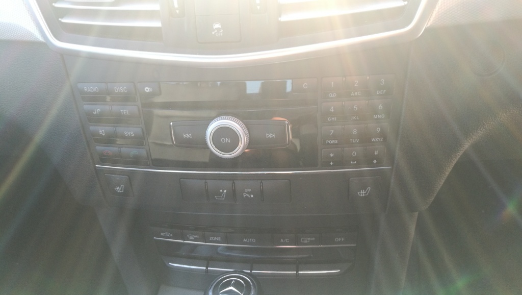 Radio cd cu magazie Mercedes E Class w212