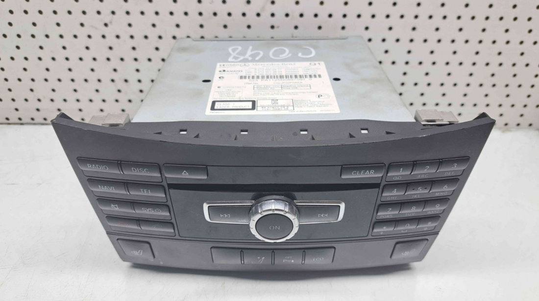 Radio CD cu navigatie Mercedes Clasa E (W212) [Fabr 2009-2016] A2129006417 A2128209710