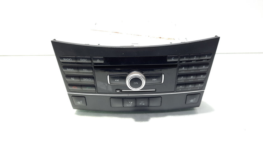 Radio CD cu navigatie si butoane incalzire scaune, cod A2129004108, Mercedes Clasa E T-Model (S212) (idi:569621)