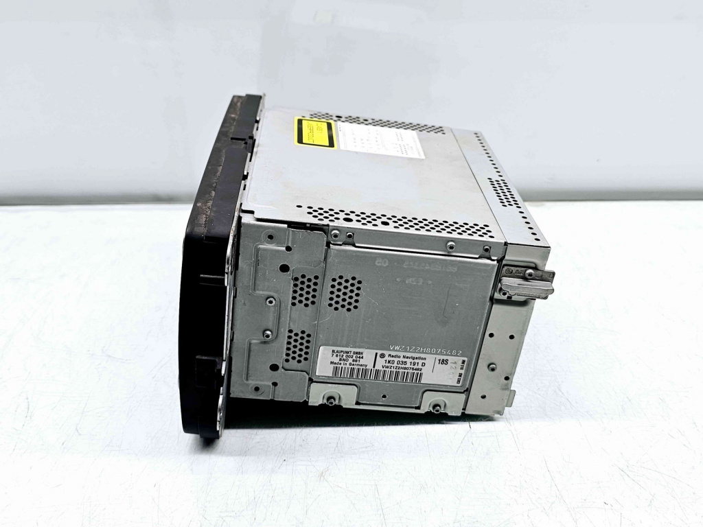 Radio CD cu navigatie Volkswagen Golf 5 (1K1) [Fabr 2004-2008] 1K0035191D
