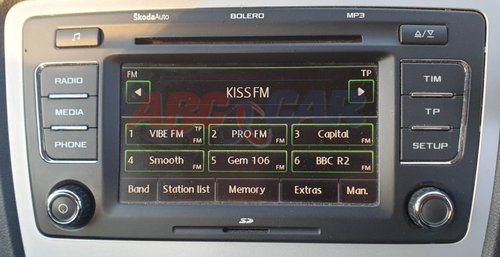 Radio CD cu touchscreen Skoda Octavia 2 (1Z3) 2004-2013