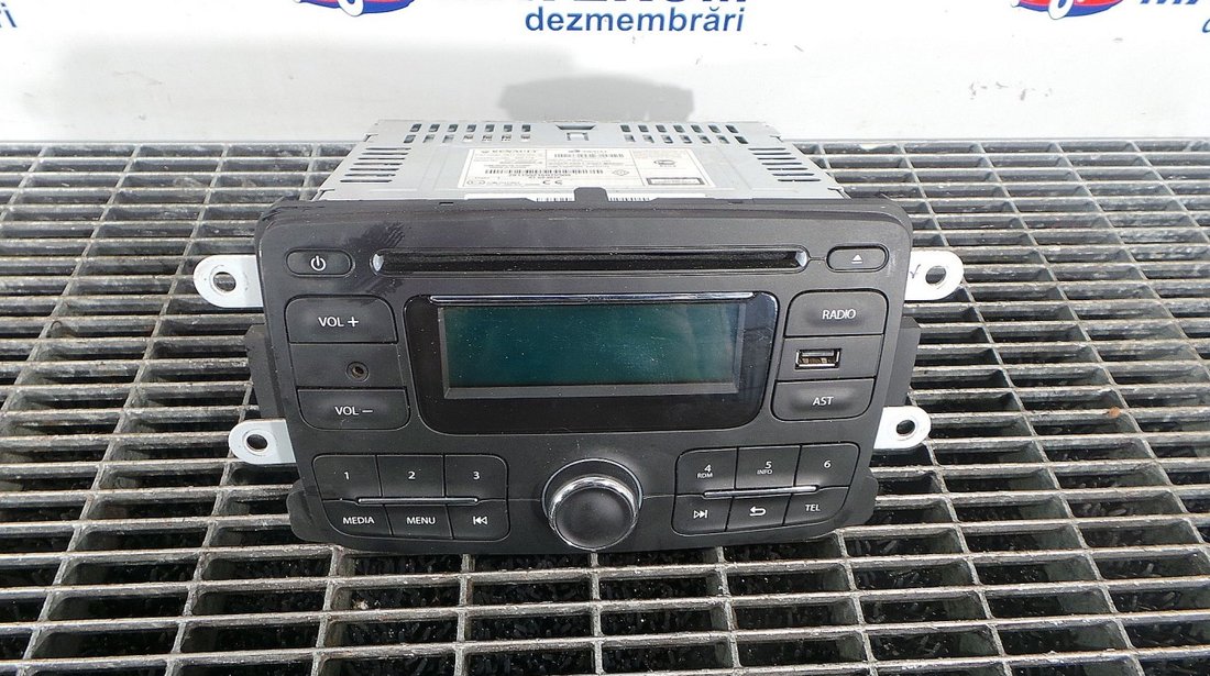 RADIO CD DACIA DUSTER DUSTER - (2010 2013)