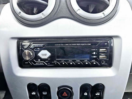 Radio CD Dacia Logan MCV (KS) [Fabr 2007-2012] NON-OE