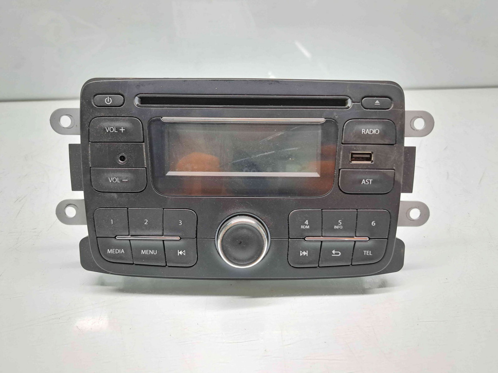 Radio CD Dacia Sandero 2 [Fabr 2012-prezent] 281157265R