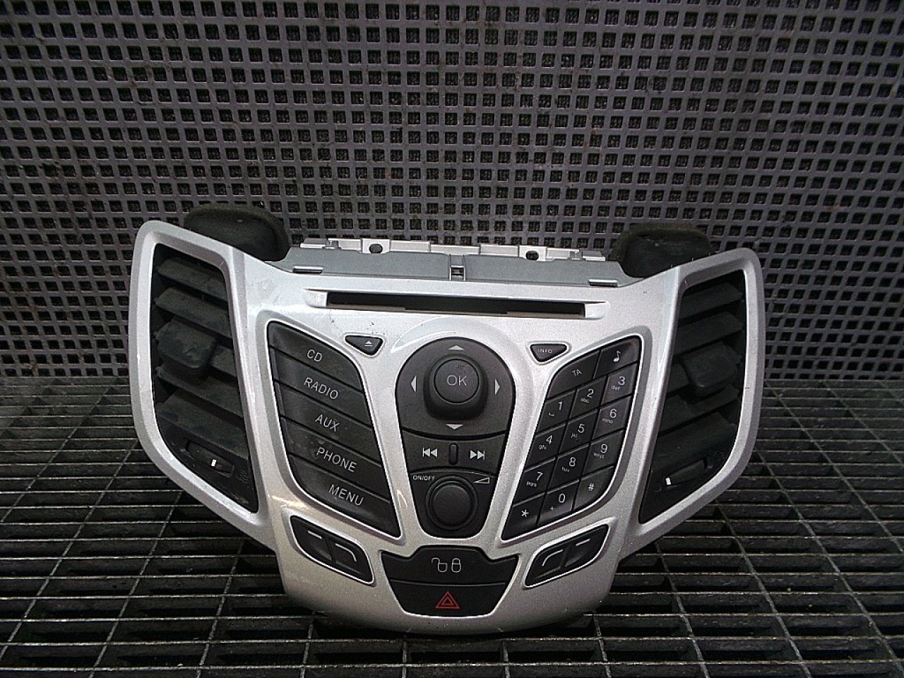 RADIO CD FORD FIESTA - - (2008 2012)