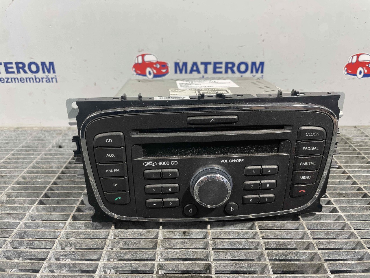 RADIO CD FORD FOCUS - - (2008 2010)