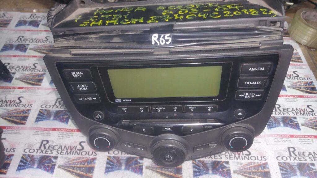RADIO CD HONDA ACCORD 39050-SEF-G520-M1 / 39050 SEF G520 M1 / 39050SEFG520M1 / RG723RF39050-SEF-G520-M1 / 39050 SEF G520 M1 / 39050SEFG520M1 / RG723RF